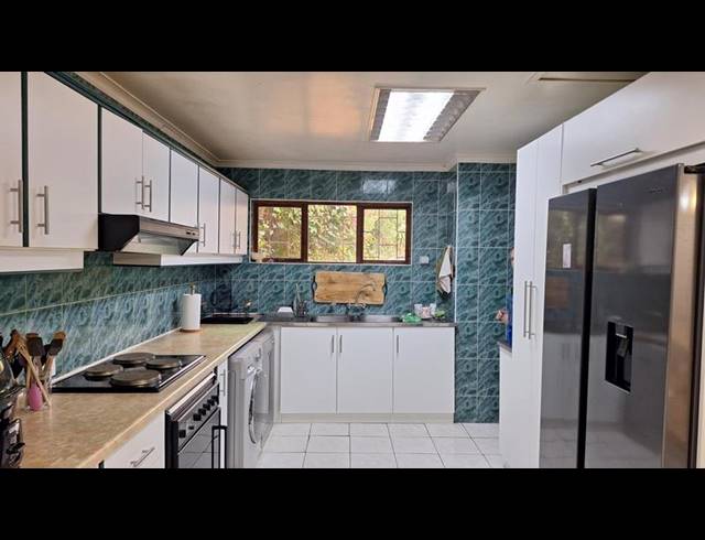 BUSINESS FOR SALE IN UMKOMAAS